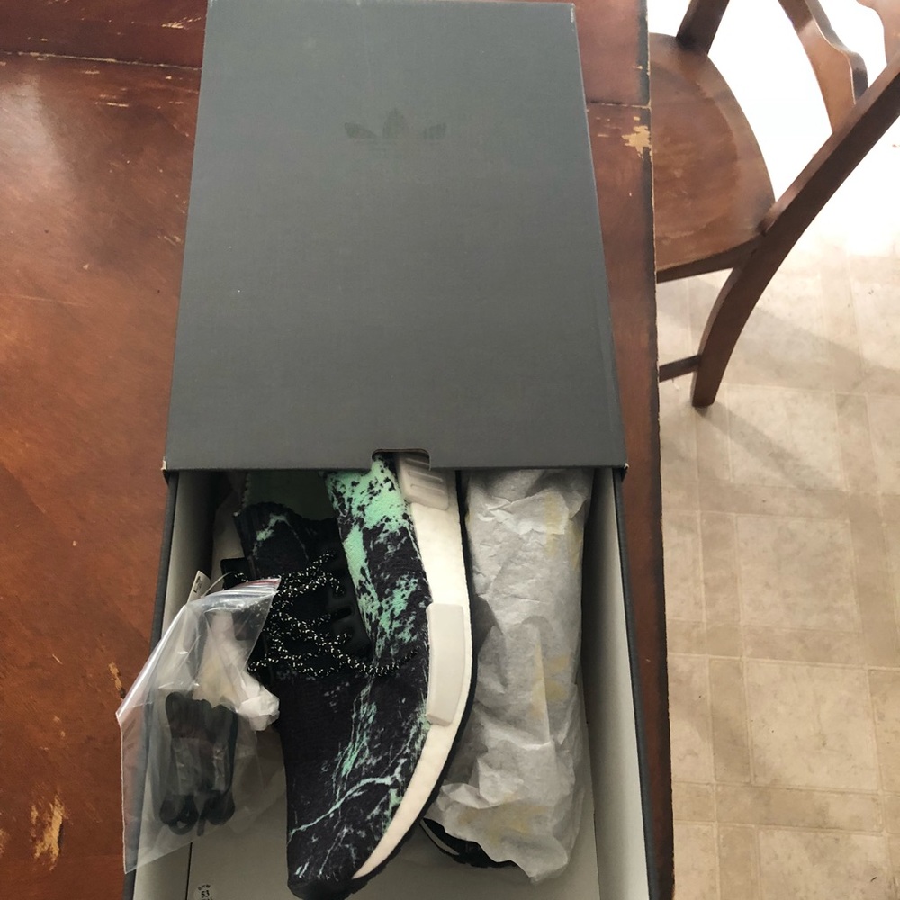 Adidas NMD-R1 Marble Running Shoe - Picture 2 of 5